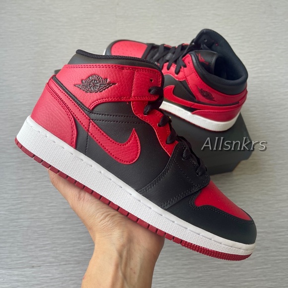 Jordan Shoes - Air Jordan 1 Mid “Banned” Classic Red/Black W